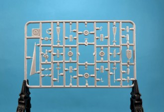 Макети  Fokker C-31A ("Golden Knights" parachute team)