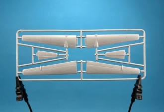 Макети  Fokker C-31A ("Golden Knights" parachute team)